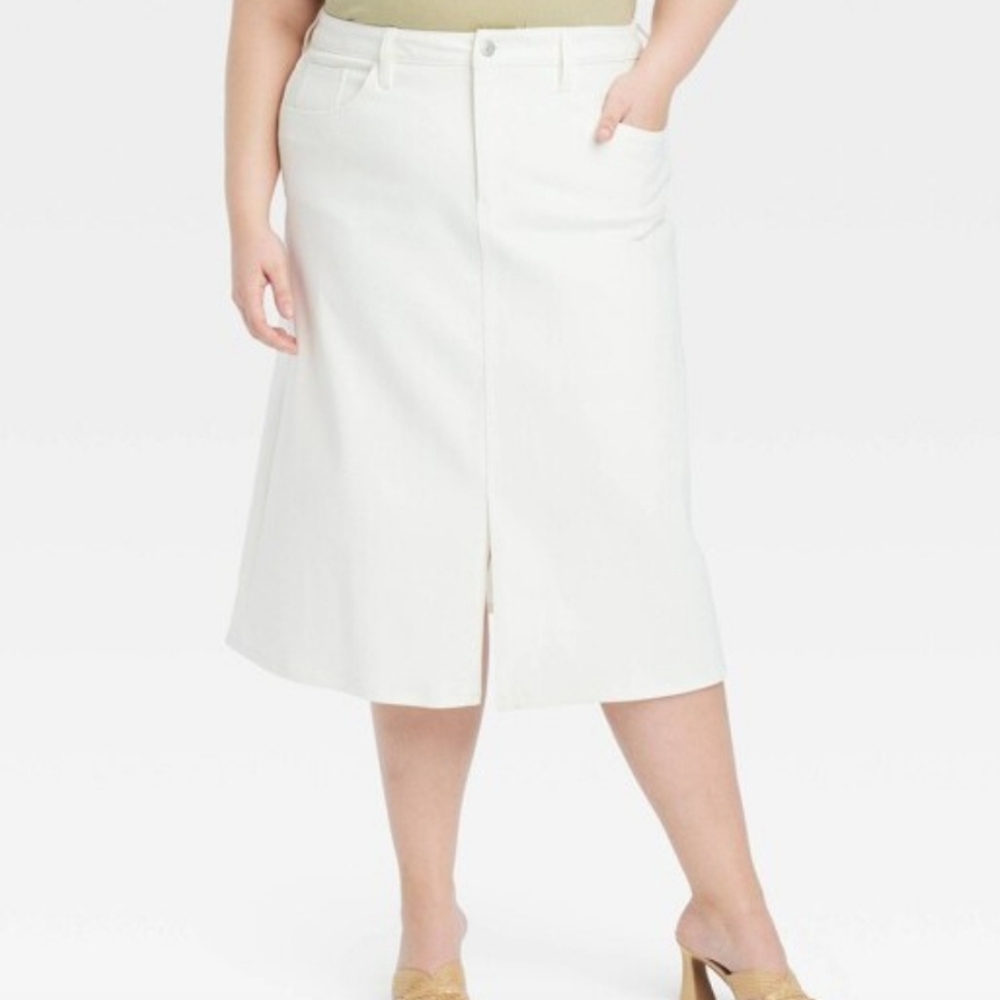 *Women's Denim Midi Skirt, Ava & Viv, White, Size 20, NWT